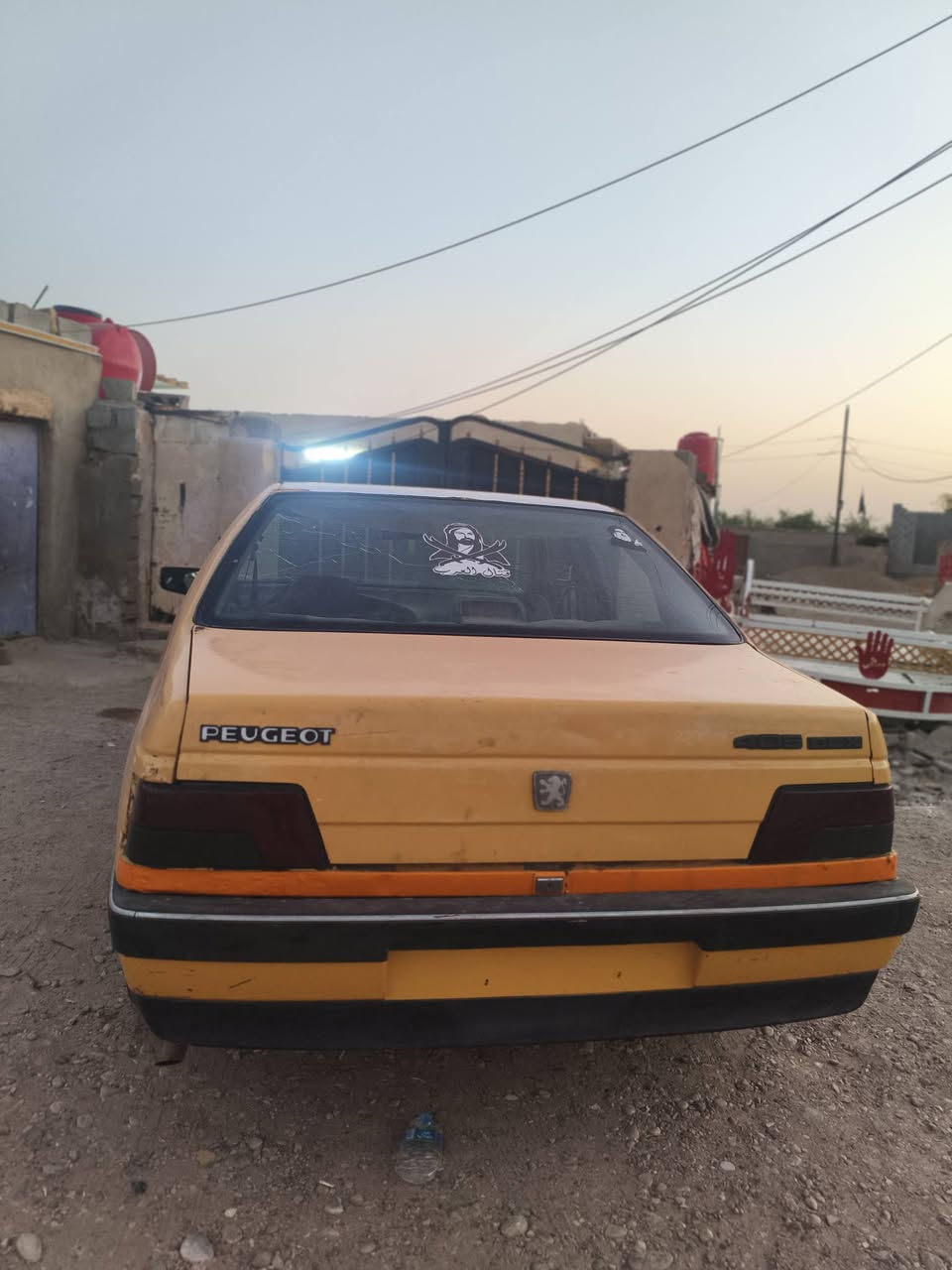 سياره بيجو 405 بدون ارقام للبيع للاستفسار الاتصال على الرقم ***********
