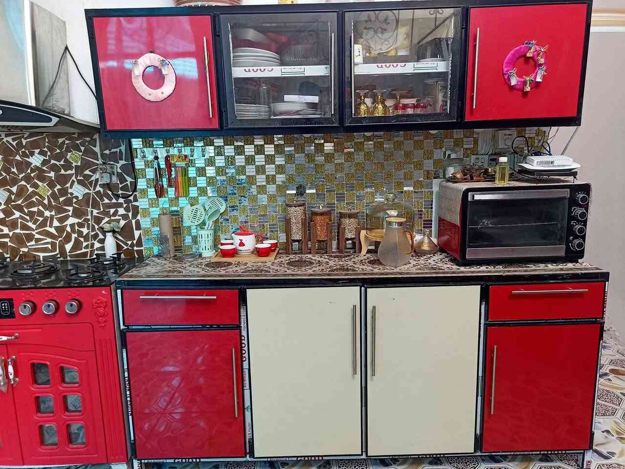 كاونتر للبيع3قطع نظيف مترتين المكان شهداء ***********
