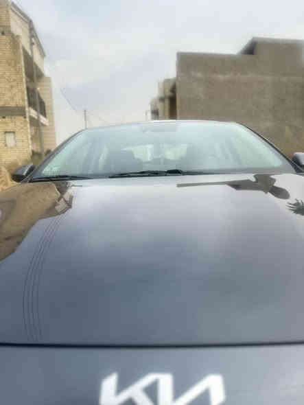 كيا فورتي 2023 اللون فيلي  ايرباك بردة  راجع سستم 
باب بارد جاملغ بارد  وباب تبديل نفس لون 
 وارد امريكي رقم بغداد تحويل ثاني يوم 
حادث السيارة. 
موضح بالصور 
السيارة ماشية 19 الف محرك 2000 DOHC
ســعــر 163 ورقة وبيهه مجال بسيط 

- بريك abs. 
- مدخل اواكس usp. 
- حاكية اتصال. 
- شاشة كار بلي. 
- كامرة دوارة.  
- حساس اطارات. 
- ثلاث انظمة قيادة .
- ⁠اريل نڤكيشن. 
- شاشة اعطال. 
- نظام خرائط. 
- شاشة عرض كبيرة
- تحديد مسار 
- مانع تصادم
- مثبت سرعه كروز 
- ⁠قيادة ذاتية 
-  عدسات لايت LED 
صور الحادث موجودة 
السيارة مكفولة كير مكينه شاصي لغود 
عنوان السيارة بغداد الدورة  مقابل ابو طيارة 
***********
