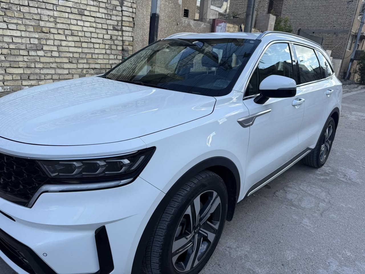 سورنتو 2021  خليجي مكفوله من الصبغ والبارد       6 سلندر ماشيه 47السعر 278 للمعلوات الاتصال على الرقم ***********
