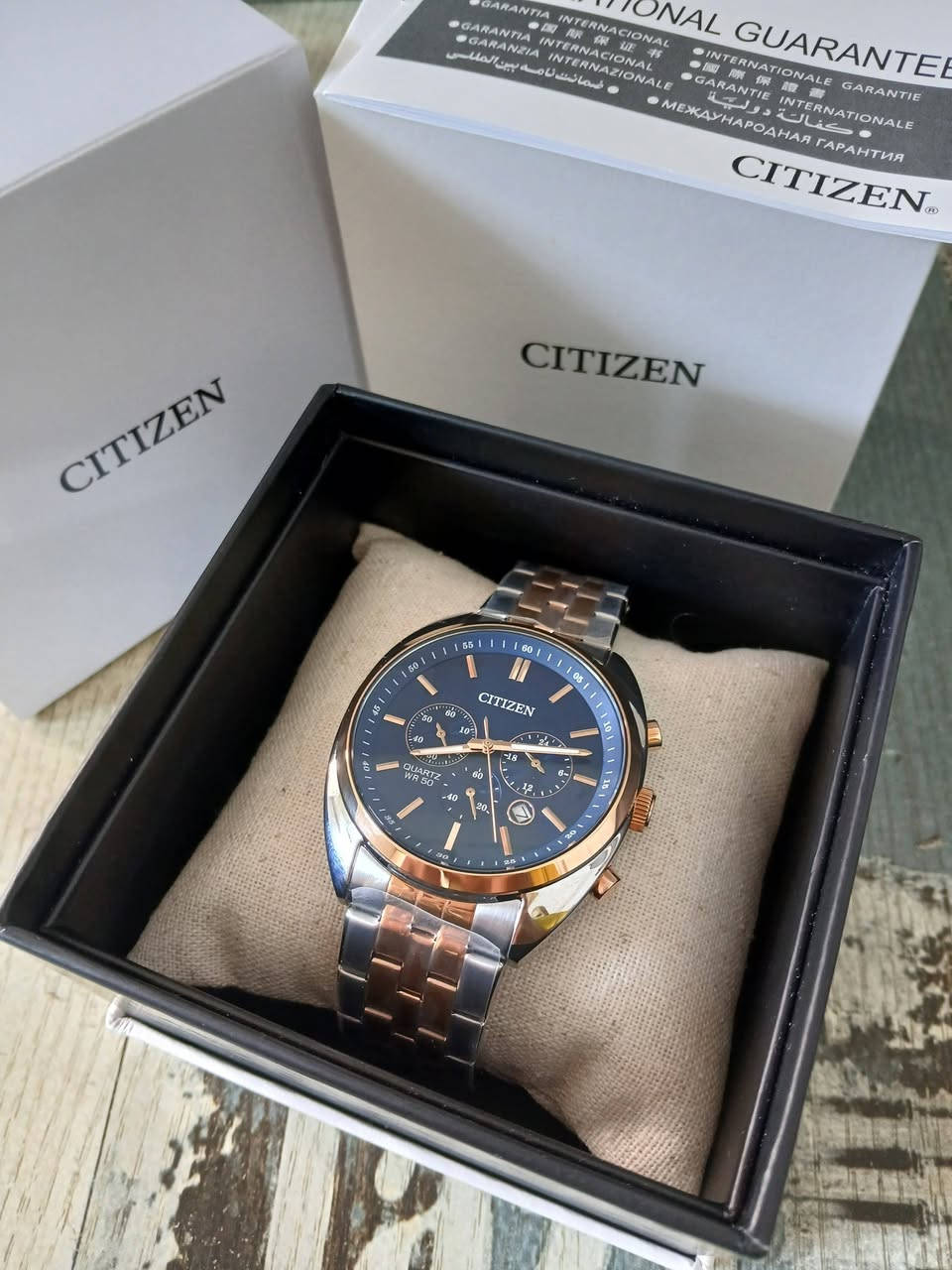 CITIZEN 🇯🇵
وكالة اصلي 

كامل المرفقات 

كوارتز 

كرونوغراف 

مقاوم للماء 50 متر 

القطر 42

السعر 200 الف مع التوصيل


**إذا كنت صاحب هذا الإعلان وتريد حذفه لأي سبب، رجاءا أرسل رسالة إلى الدعم الفني**