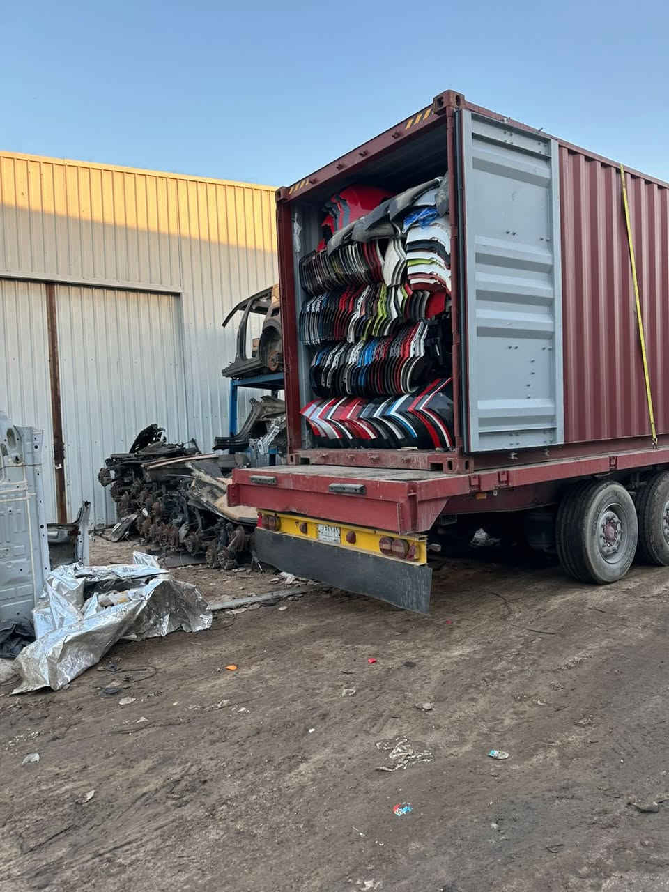 بسم الله الرحمن الرحيم 
على بركه الله 
تم وصول 
الحاويه الاولى من كوريا 
جميع قطع الغيار الامريكي والخليجي 
متوفر 
جديد ومستعمل

يتوفر لدينا قطع غيار كافة انواع السيارات الكوري وارد امريكي.وارد خليجي 

رد للاستفسار والطلب الاتصال على الأرقام التاليه 
يوجد خدمة توصيل بغداد وجميع المحافظات 

***********  مركز سيؤول 2  - ساحة عدن
