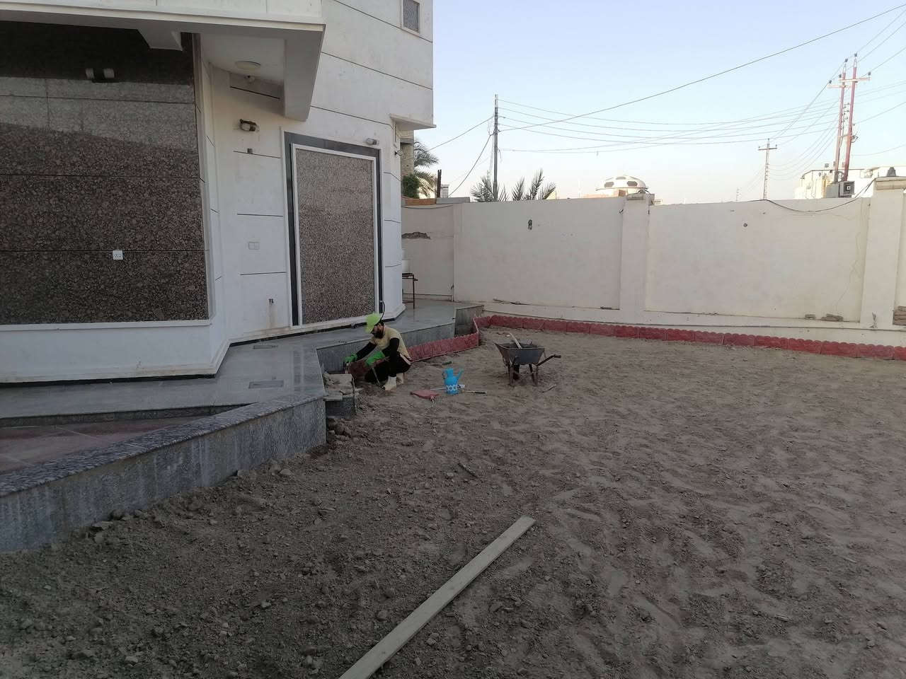 بسم اللَّه نبدأ وعلى بركة اللَّه عز وجل
نحن جاهزون لجميع أعمال الزراعة...🌱🌷🍃🌳🌲🌴🌿
زراعة - تقليم أشجار زينة ومثمرة - رش - تسميد - وقص ثيل وإعادة تأهيله - تنسيق وترتيب حدائق - ...🌴
متواجد مازنجر واتساب واتصال على خط ***********
