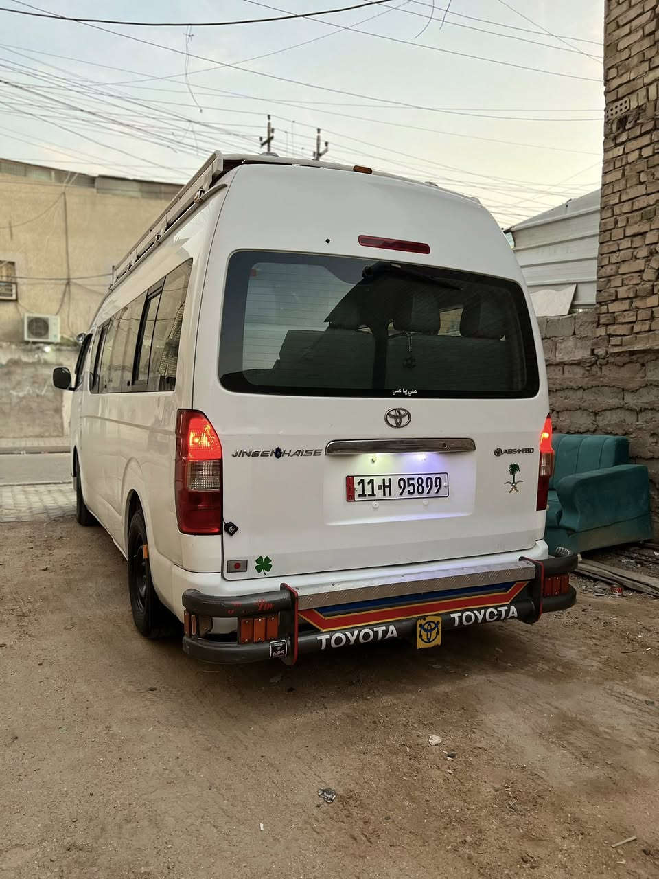 سلام عليكم سياره جنبي للبيع موديل2017 السياره مكفوله من الصبغ ما عده بيها طخاتً او قليل رصعات السياره كبل للشارع دوشمه جديده السعر خاص الرقم***********المكان 
بغداد جسر ديالى
