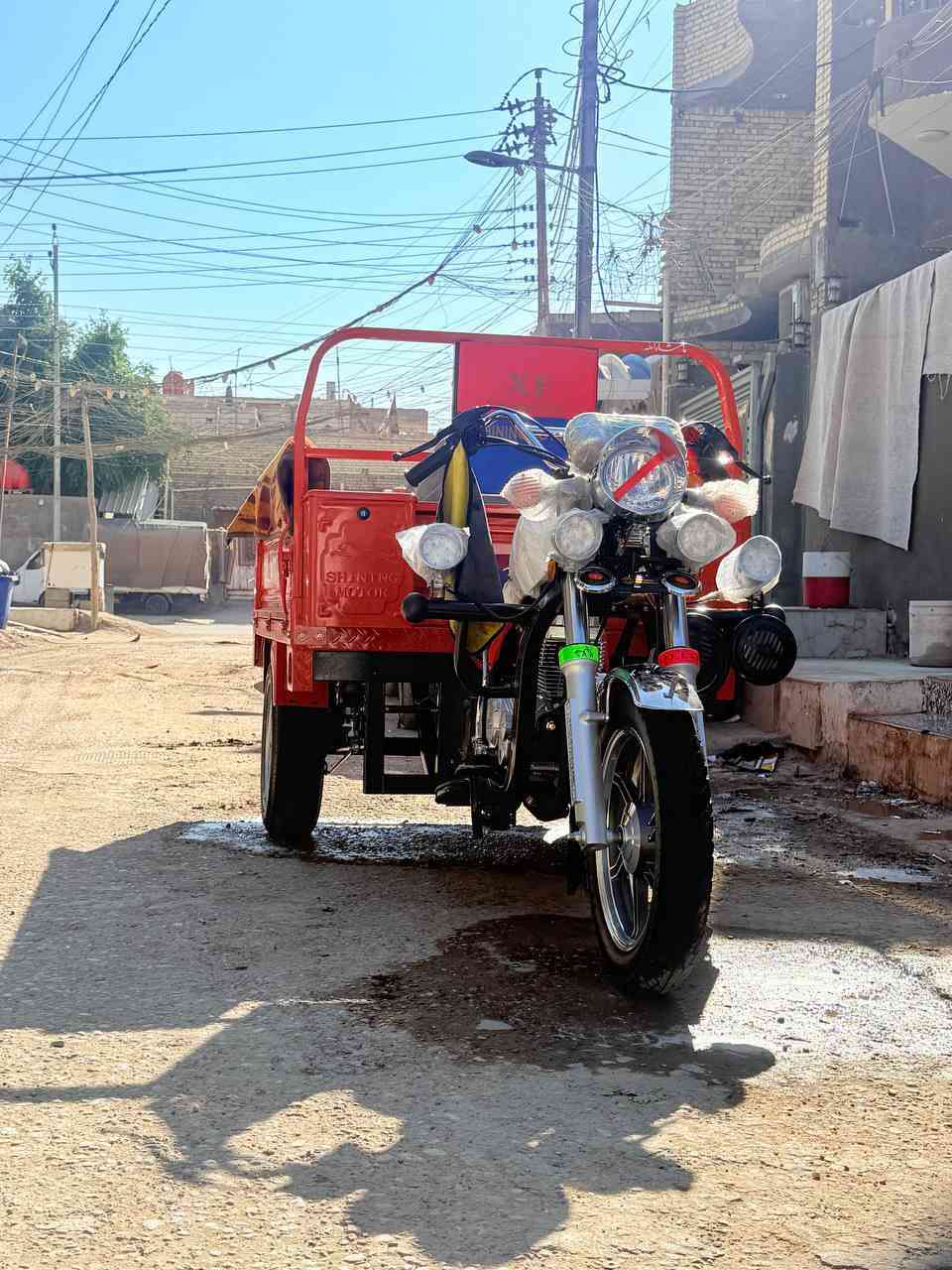 سلام عليكم اخوي ستوته جمره البيع موديل 2023 طلعه 26 ستوت مكفول كفاله عامه مكينه كهرباء كله شغاله سعر 2650وبه مجال بسيط عنواني العماره ابو رمانه رقم *********** مو شراي لا يتصل
