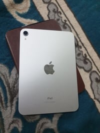 ايباد ميني ٦ • شاشة متأثرة باللمس • كربلاء