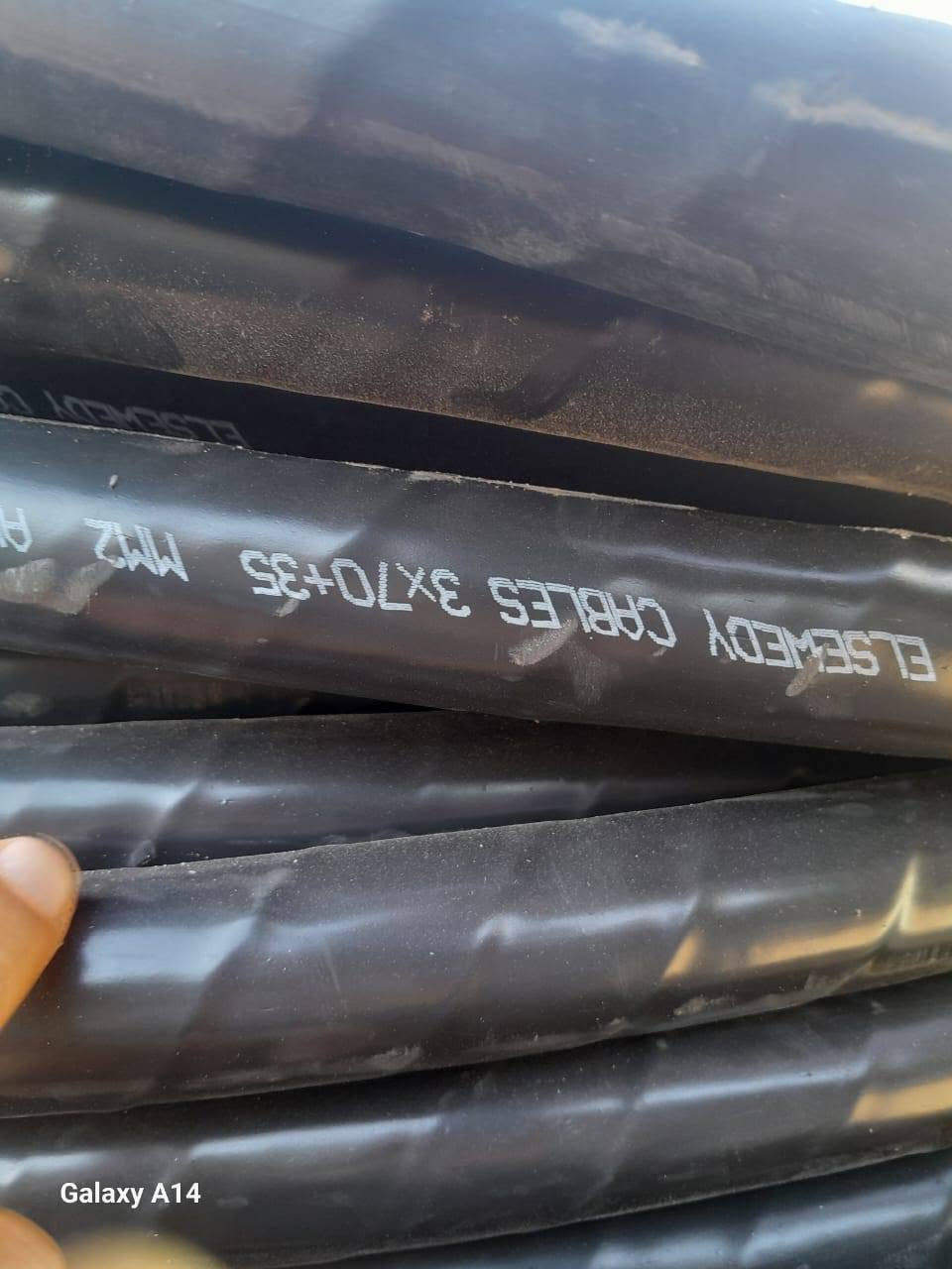 يوجد كابل المونيا مسلح اربع طرف 70 ملي الاطوال حته 300 متر وحته 160 متر للتواصل 01224095622


**إذا كنت صاحب هذا الإعلان وتريد حذفه لأي سبب، رجاءا أرسل رسالة إلى الدعم الفني**
