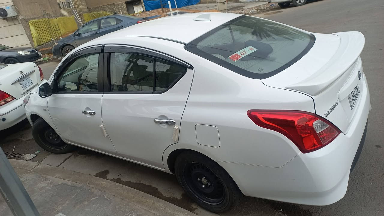 السلام عليكم نيسان سني هندي ٢٠٢٤ مكفولة من صبغ وبارد ماشية ١١الف ضمان شركة السور رقم بغداد سعر ١٢٧ قفل  مكاني بغداد ***********
