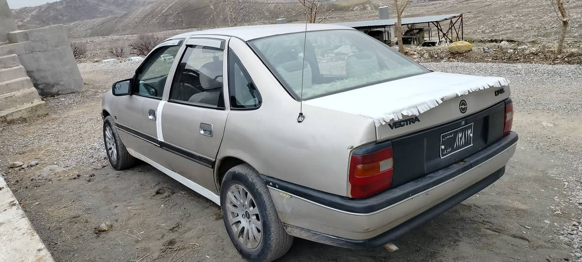 سەرەتا بەناوی خوای گەورە 
ئۆپڵ فیکترا 93 بۆ فرۆشتن
مەکینە  18گێڕومەکینە بەشەرت
تەقەوڕەقە بەشەرت
کارەبای بەشەرت
گێچی بەنزینو حەماوە ئیشەدکات
گەرمی مەزبوت
فڵچەولایت کامل مەزبوت
هەمووشتی بەشەرتە
دەحمو لێدراوە
موسو بڕاوە بەشەرت
حلوجە زەمانی هەزار ساڵی دەکەم
  سحری   19گەڵا کەمیک مجال

شوێن ڕانیە
***********  ***********
