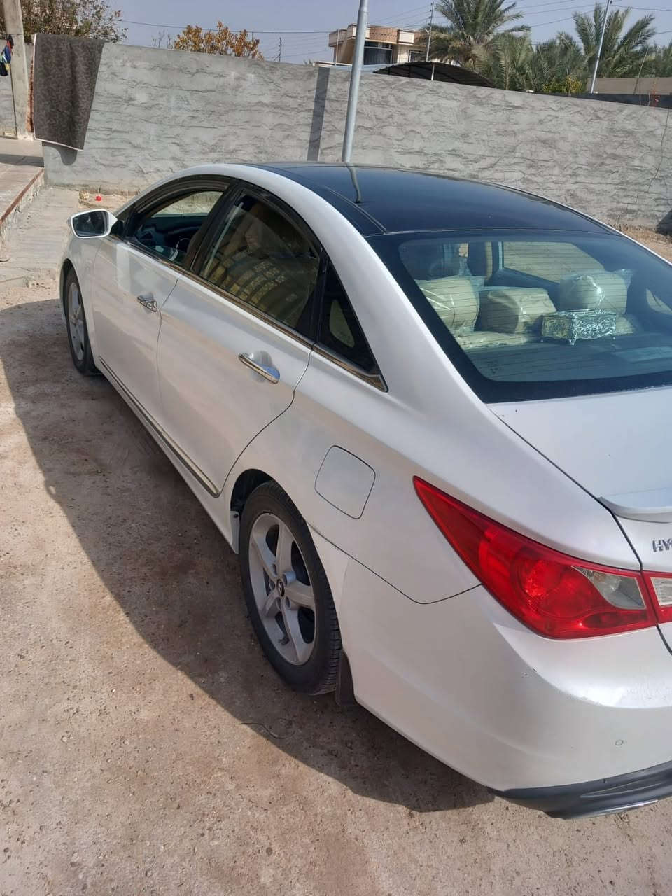 سوناتا ٢٠١١ خليجي فول مواصفات   واحد على واحد  مكفول  كفاله عامه عدا بارد بسيط مذكور بالسونار     
صدر كير محرك  جديد 
تخم تاير 
رقم بغداد 
   السعر. 125  وبيها مجال 
مكان سياره. الفلوجه 

***********
