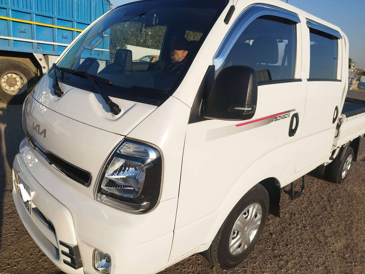 السلام عليكم اخوان 

بيك اب دبل  قمارة  موديل  23  كير اوتوماتيك كاز اصل فووول مواصفات رادار محرك مسكر السياره مكفولة كفاله عامه ماشيه 24 
رقمها بغداد تحويل مباشر السعر 225 بيع سريع وبالعافيه على الياخذها 

للاستفسار الاتصال/***********
