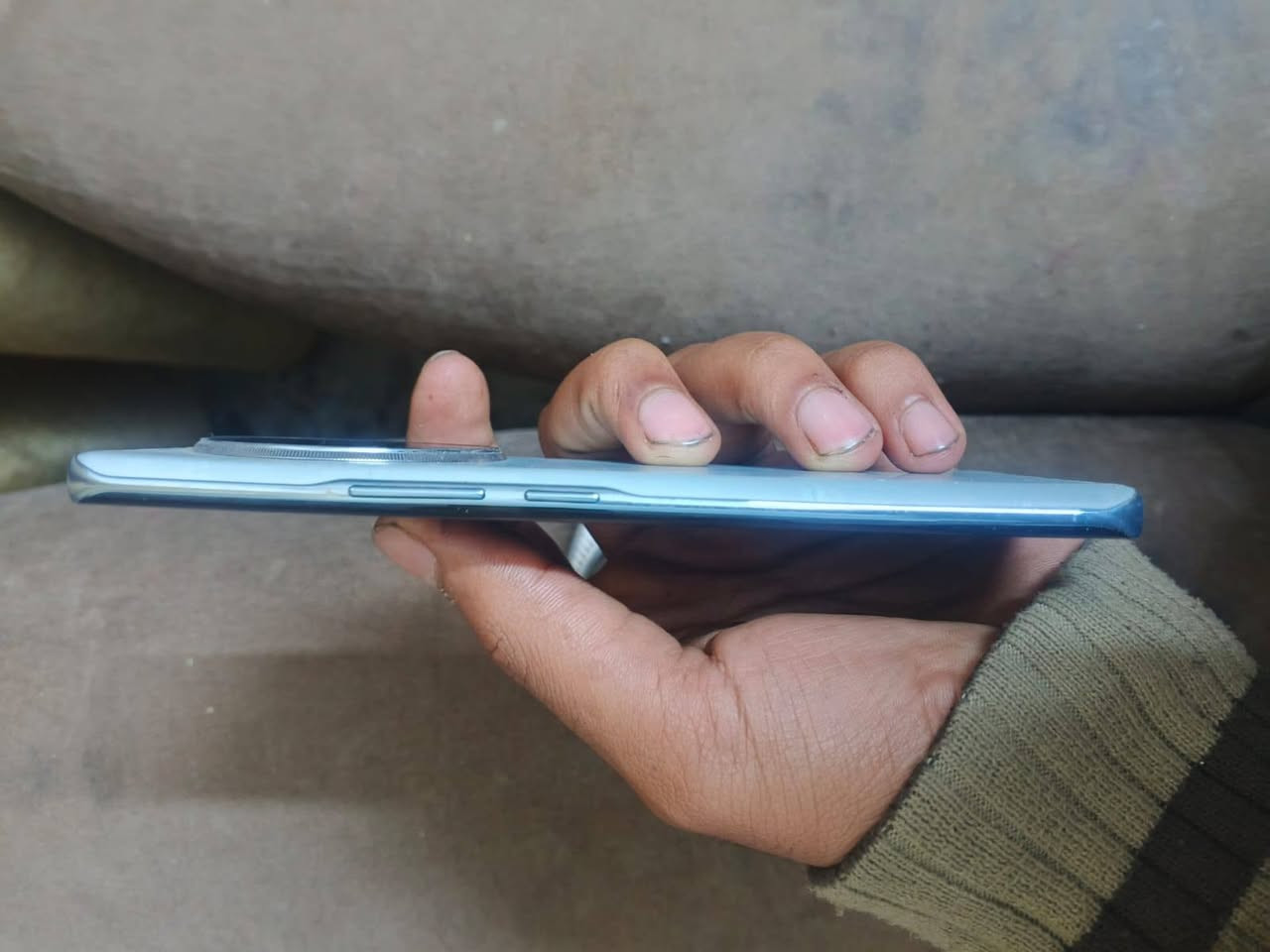 السلام عليكم هونر x9c لون بحري المميز

المعالج سناب دراغون 6

ذاكرة 256

عشوائيه 8

موبايل غني عن التعريف

السعر 300 وبي مجال

العنوان مدينه الصدر / ام الكبر الغزلان قرب الركن السوري

رقم الهاتف / ***********
