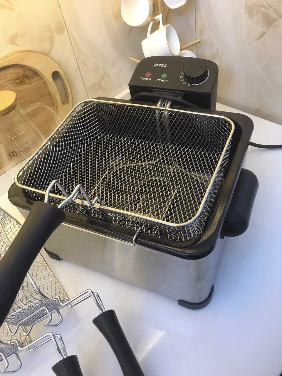 قلايه زيتيه حجم كبير جديده مامستخدم


**إذا كنت صاحب هذا الإعلان وتريد حذفه لأي سبب، رجاءا أرسل رسالة إلى الدعم الفني**