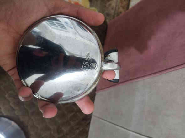 غراض للبيع إصليات ....براد سعر350بي مجال ...كبات 63حجم13سعر250بيهن مجال ...ترجية10...السيت10...القطعة10شغالة كبات تكتك نضيفات75بيهن مجال شراي ***********
