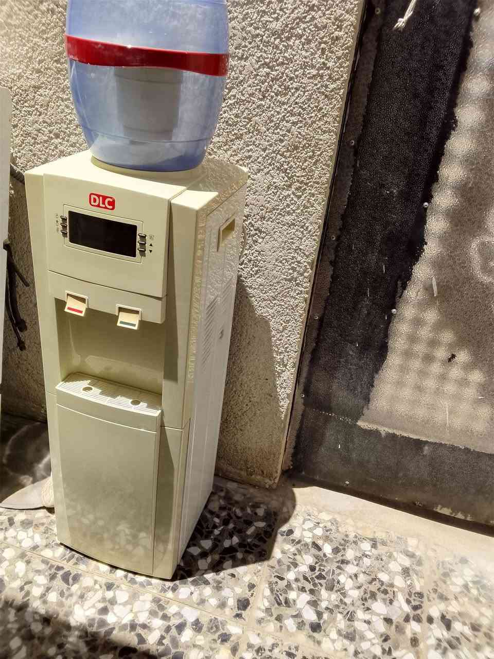 براد.     70.       سبلت ثلاثه طن 700.     جدد.  ***********
