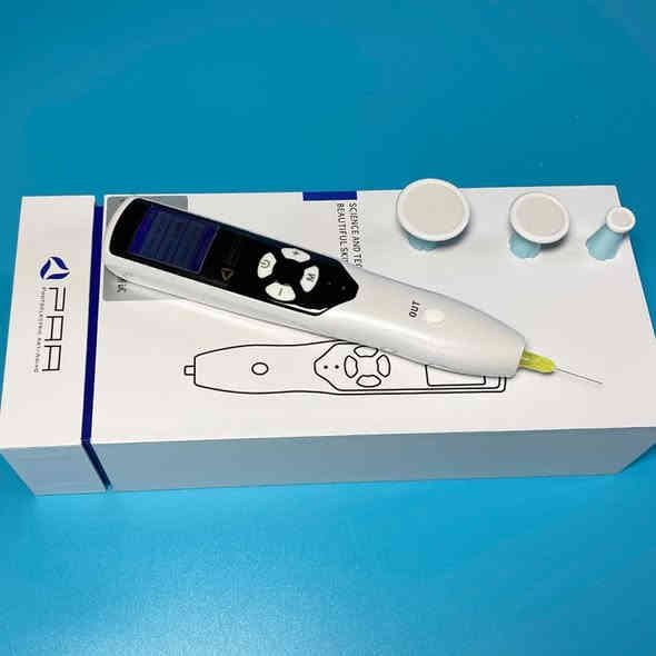 ووصلت وجبة أجهزة أوزون بلازما بن #بلازماج ✨
بتقنية الاوزون من شركة PAA
جهاز بشاشة تحكم كاملة و 6 مستويات للطاقة 
2 mode 
🔹️مناسب لشد الجفون و معالجة الترهلات في البشرة 
🔹️ازالة الزوائد اللحمية و الفالول و النمش من البشرة 
🔹️ سهل الاستخدام

•تتوفر خدمة توصيل لكافة المحافظات 
•للطلب راسلونا على الخاص او واتساب 
*********** 

#بلازماج #بلازماج_اوزون #مراكزتجميل #شدالوجه #شد_الجفون #ترهلات_الوجه #ترهلات_الجسم #فالول #نمش #زوائد_لحمية #تجميل #كوزمتك #عناية_بالبشرة #صالون #مراكزالتجميل #
