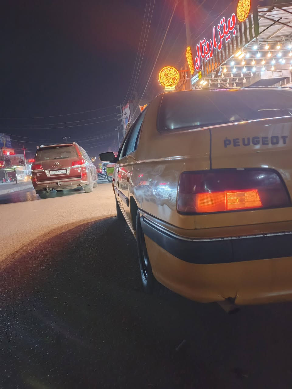 سياره بيجو موديل 2015 معروضه ب 38 ورقه وبيهه مجال بسيط رقم التواصل *********** كرار ابو حيدر مكاني كربلاء حي العامل مقابيل مول الباقر بيتزا ريتال
