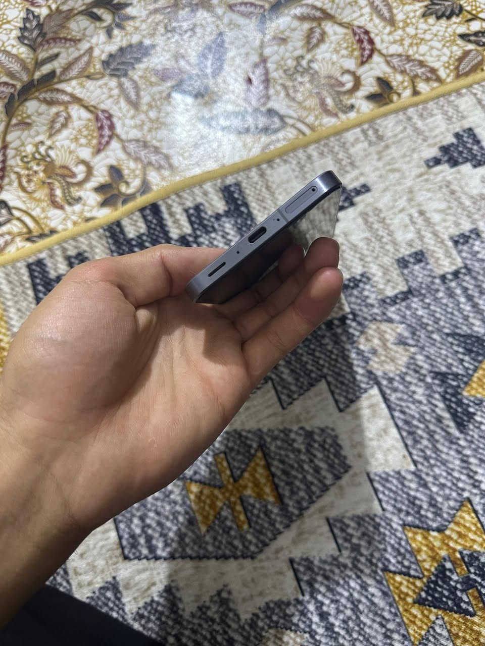 سلام عليكم جهاز سامسونج A56للبيع نظيف كلش ذاكره 256رام 12 جهاز جديد استخدام قليل بدون كارتون فقط شاحنه وياه الاصليه جهاز يستمر وياك 7سنين سعر بالخاص


**إذا كنت صاحب هذا الإعلان وتريد حذفه لأي سبب، رجاءا أرسل رسالة إلى الدعم الفني**