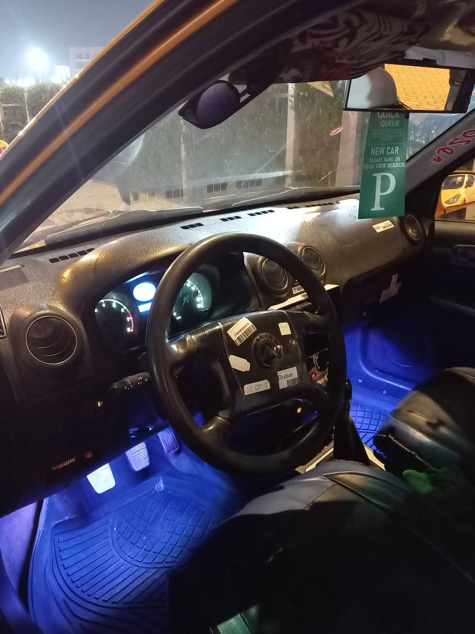 اسلام وعليكم سيكي للبيع 2013 مصغره هيه وغرامات رقم نينوئ شرط الوكاله وتحويل السعر 52 ورقه غير متواجد عل فيس***********
