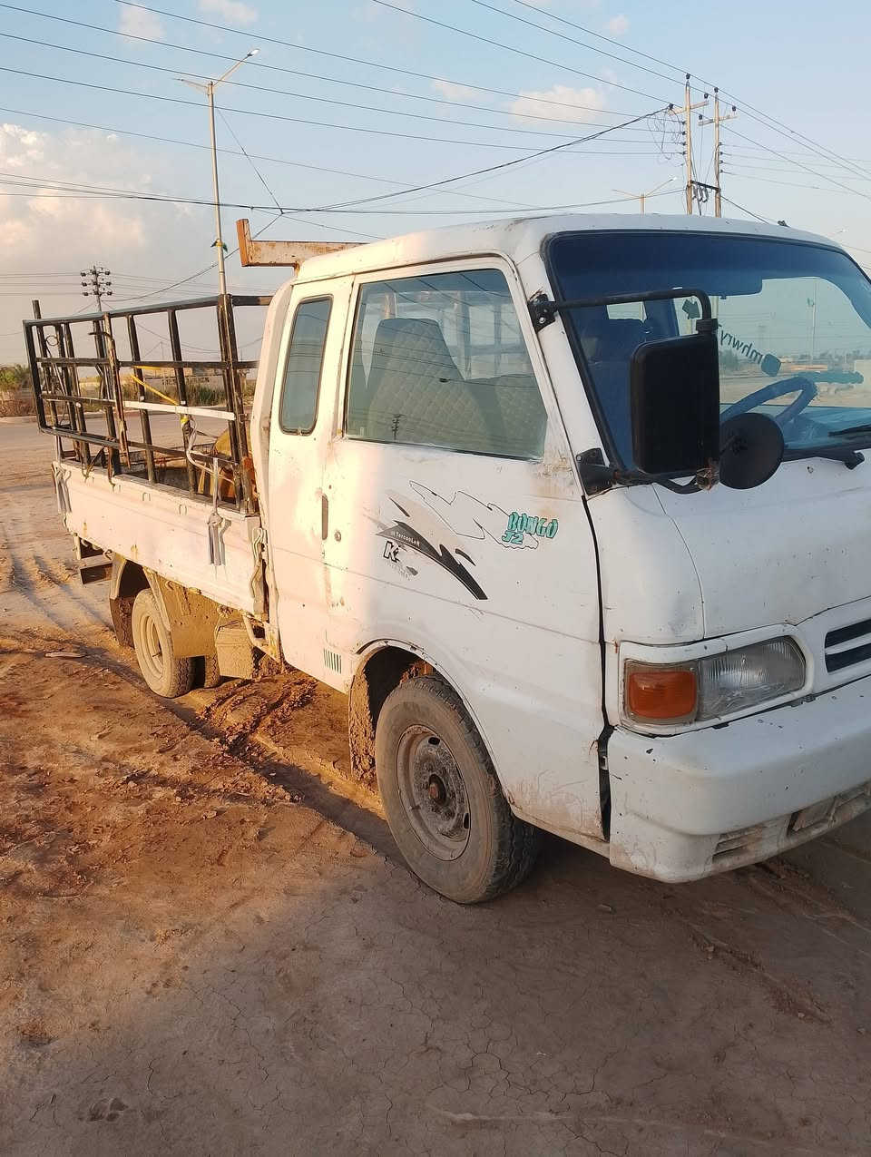 بنكو للبيع سياره شوفت عينك سنويه لل 30 تحويل مباشر مكان بغداد تقاطع النهروان مكينه كير اكسل مكفول صدر كلش زين بلاديه  سعر 43وبيه مجال بصيط ***********
