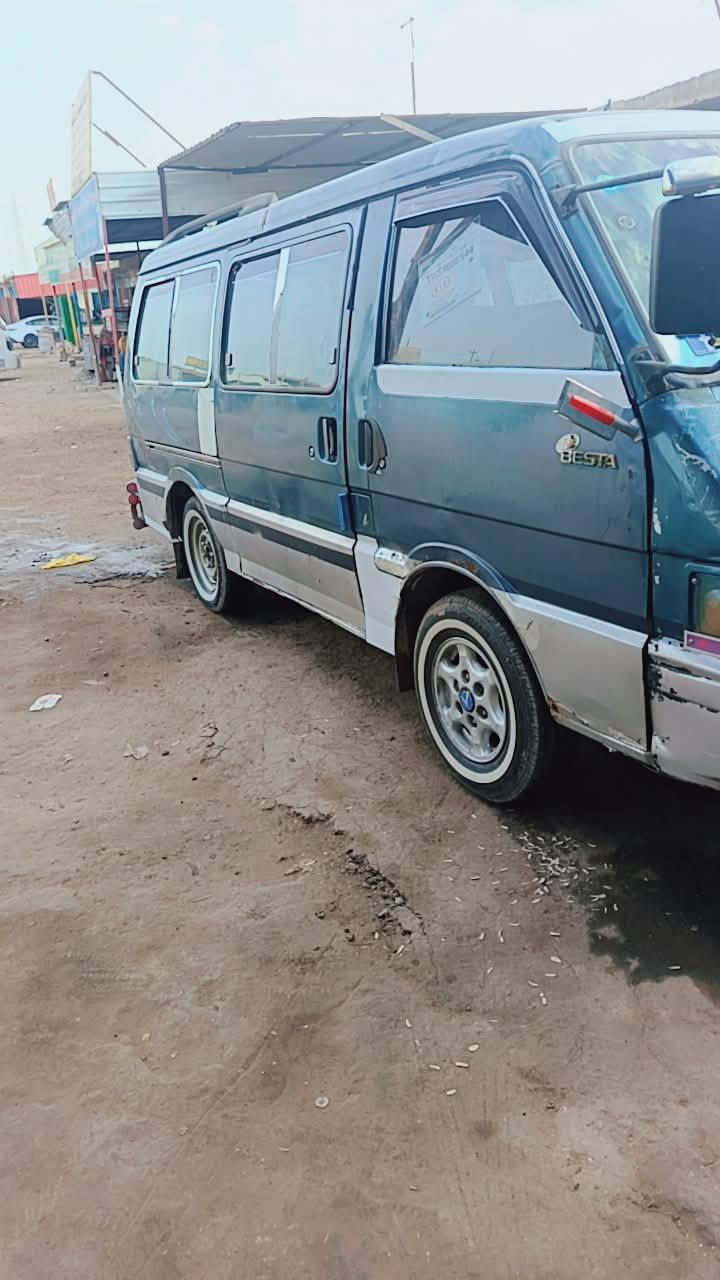 السلام عليكم سياره كيا للبيع موديل 95 ام الزعانف السنويه 29 تحويل مباشر سياره بلاديه نقطه الصبغ ما بيها هيئه مرور مصفره داخلها نظيف مرتب متعوب عليها السياره وما جناي ياخذها ما يخسر

رقم هاتف ***********
