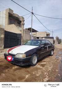 للبيع خابر و تدلل سعر مناسب عل مراهم 07800719307