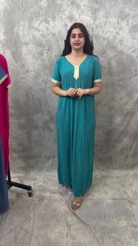 دشداشة طويل • فانيلة • فري سايز ٨٥