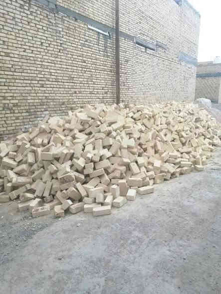 سلام عليكم اخوان طابوگ اصلاح درجه أوله قالب ولون وعدد مضبوط الله شاهد 4250 شرط اذا نقص لاتنطي حساب وسعار مناسبه توصيل جميع انحأ ناصريه ستفسار خاص أو اتصال    او يوجد كسر تربيع 
***********
