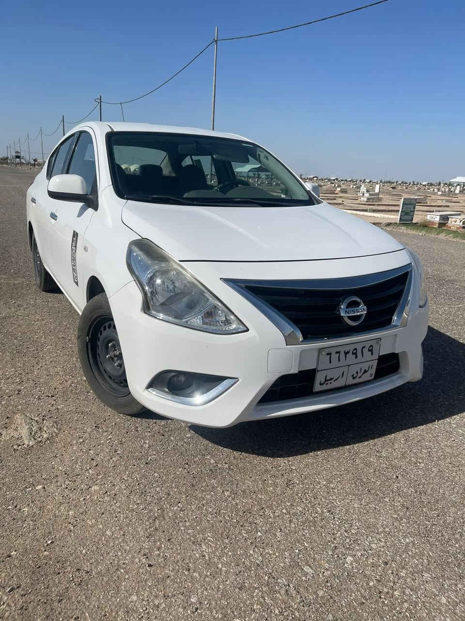 سلام عليكم نيسان صني 2021 باسم شركة بالنجف 
تريد مداور تريد وكالة بيها فقط بارد موضح بالصور تخم تاير جدد سيارة ماشيه 190 تبريد ثلج مكانها نجف حي السلام سعرها 95 وبيها مجال بسيط 
***********
