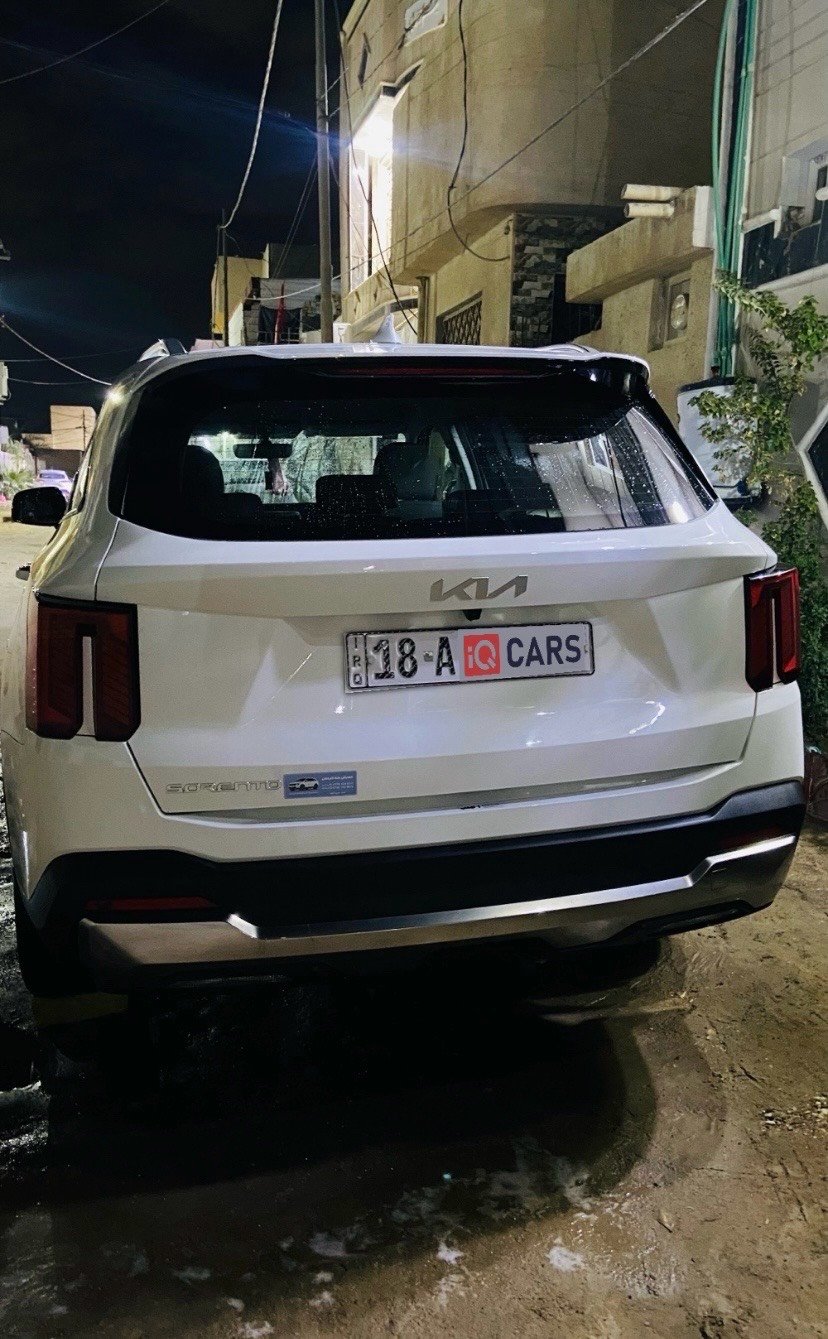 للبيع سورنتو  2024
بيه بارد بسيط اقل الشبر 
6 سلندر ماشيه 33 الف كم
قماره حديد 
كير ماوس 
تحكم ستيرن باقي مواصفات معروف 
مكان كربلاء 
للاستفسار الاتصال  ***********