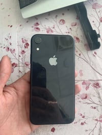 ايفون XR • ١٢٨ جيجا • واي فاي مايشتغل