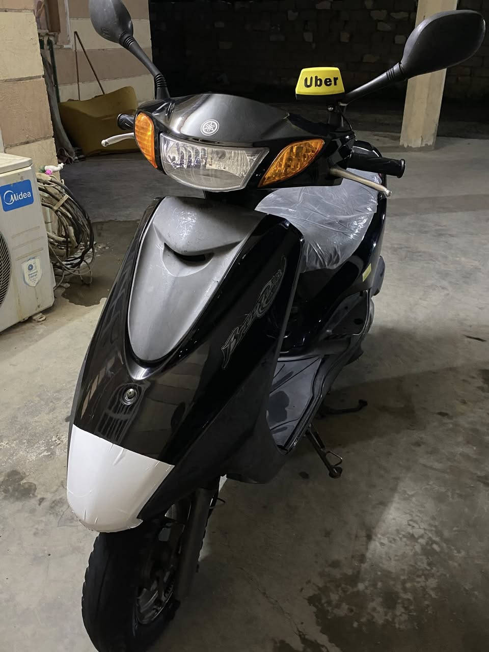 سلام عليكم بريز لايت عالي للبيع لدراجه مكفوله كفاله عامه مبدل بيه فقط حاضن لسرعه ماشيه 24 الف السعر (850)وبيها مجال شي بصيط العنوان جزيره بغداد السياحيه قرب جسر لمثنى  للتواصل *********** اتصال او واتساب
