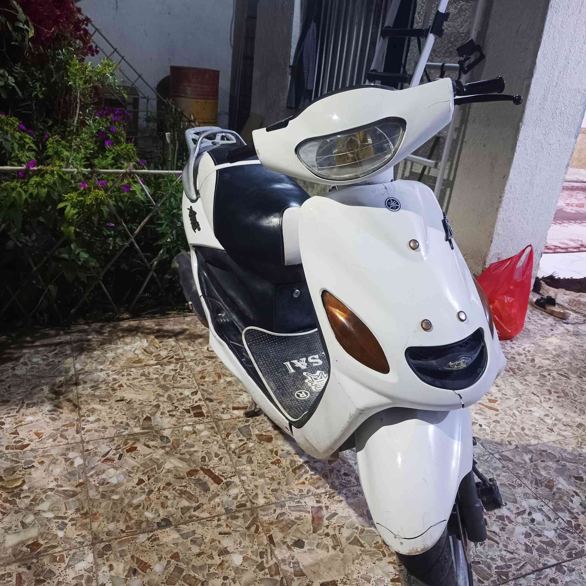 السلام عليكم دولفين للبيع
كهربائيات شغالة هندر سلف نكرة نهضه قويه دراجة نضيفه ماعوزهة شي سعر 350 قفل
***********
