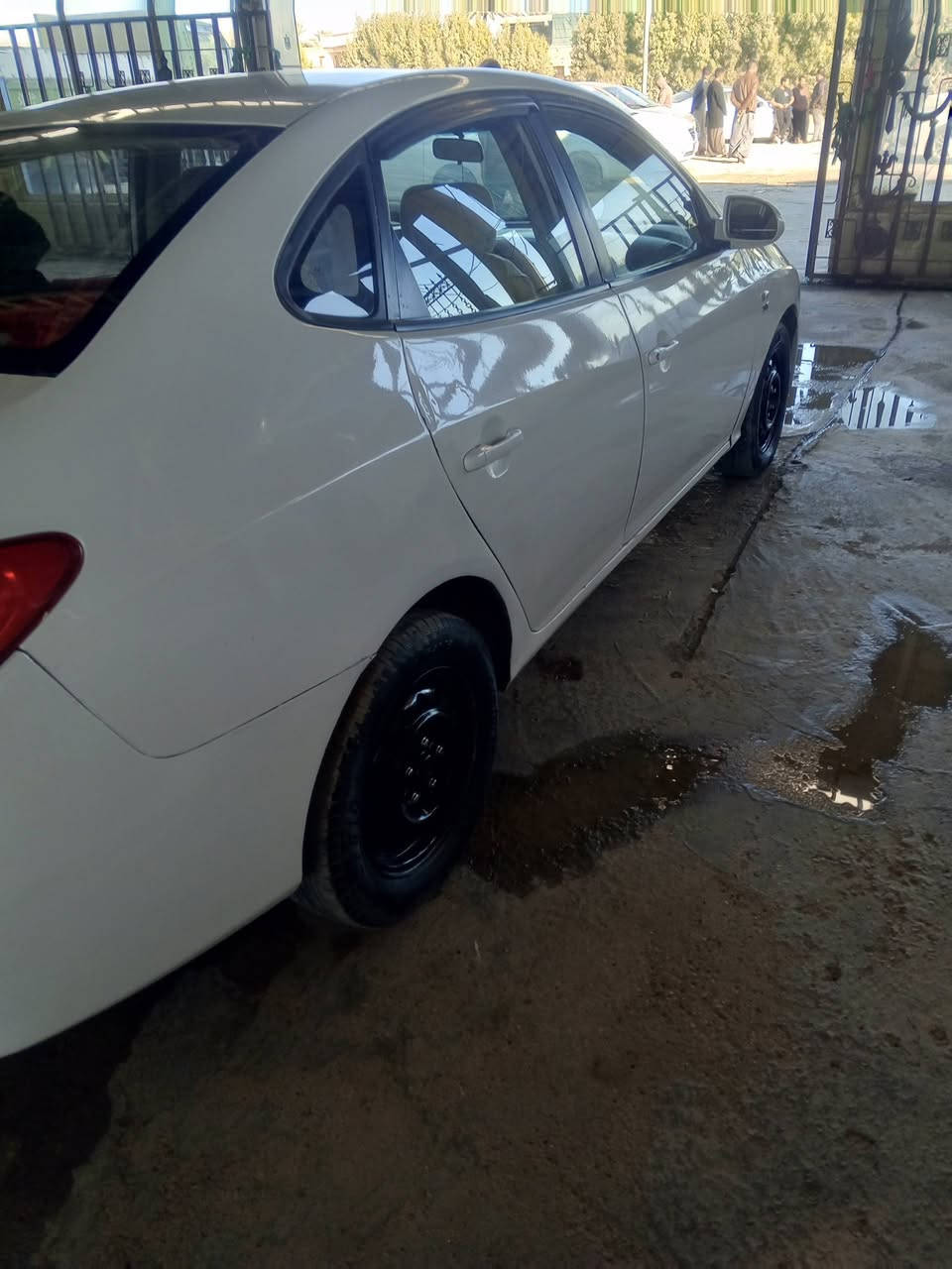 سلام عليكم افانتي 9 البيع سياره بيها حزام بدون ضرر رقم بغداد سياره حلوه سعر 97 بيها مجال تصل ***********
