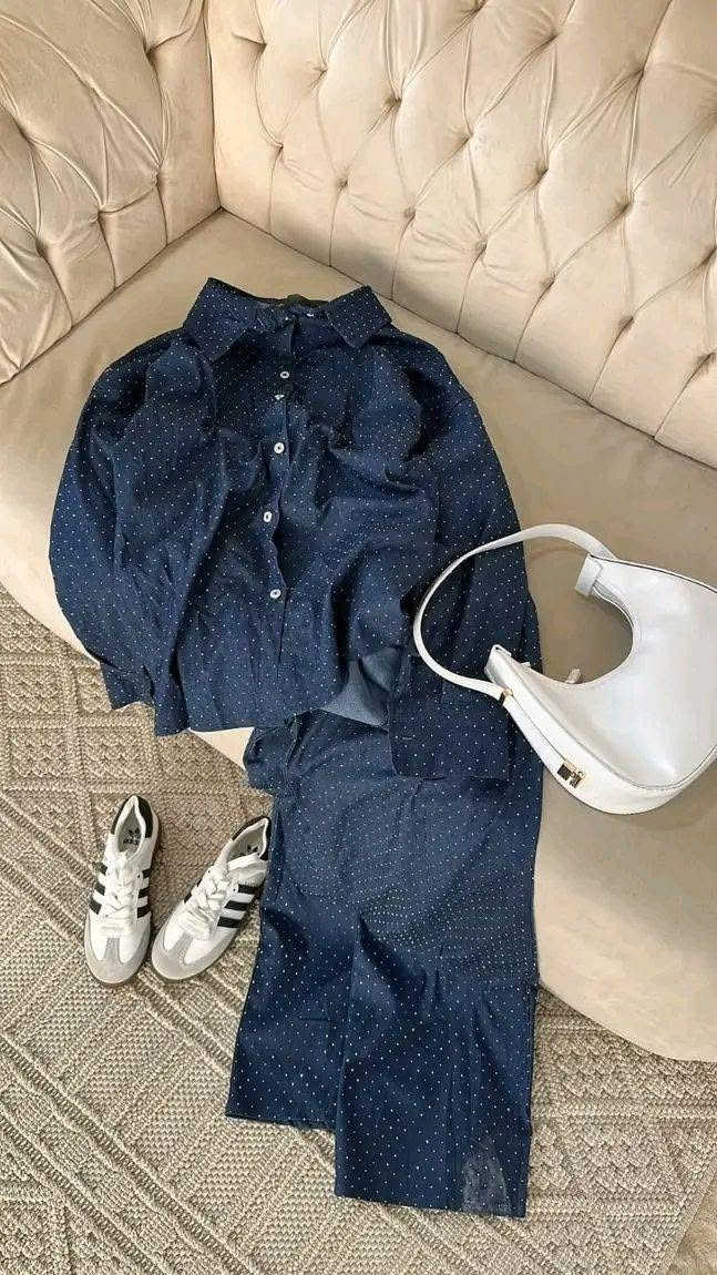 بدله قطعتين جميله وخامه بارده. متوفر منها الوان
ومقاسات كبيره وصغيره تبدا من 40الي 50
نقبل بطاقه وكاش
متوفر توصيل طرابلس, ليبيا


**إذا كنت صاحب هذا الإعلان وتريد حذفه لأي سبب، رجاءا أرسل رسالة إلى الدعم الفني**