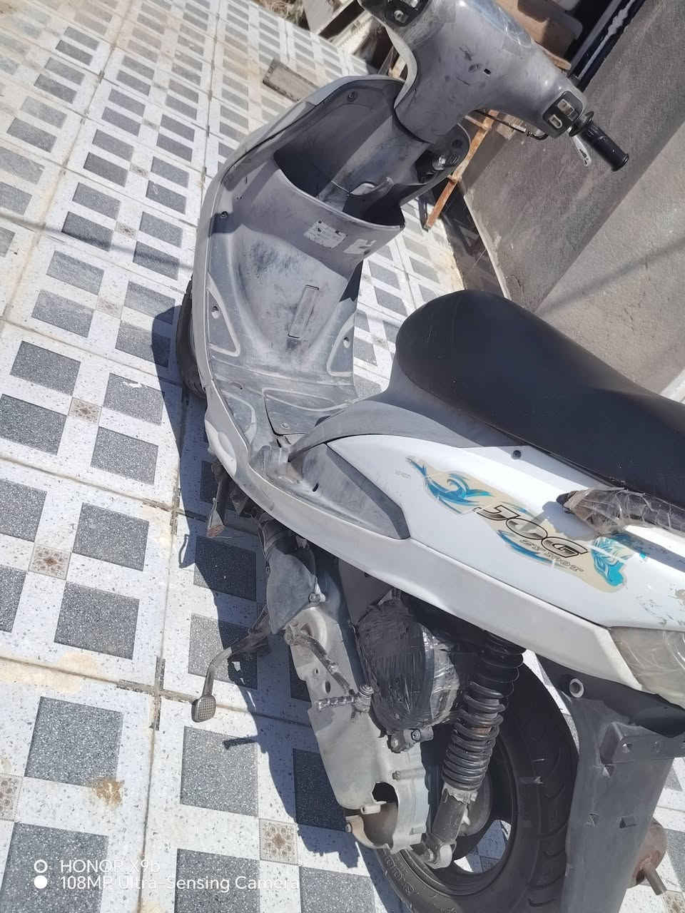 ماكس منغولي لبيع دراجه نضيفه كدام عينك بس بيه مالت لبرقي سله لبنص مكان لبرقي مكسور فقط عنوان سماوه الخضر سعر ٤٠٠


**إذا كنت صاحب هذا الإعلان وتريد حذفه لأي سبب، رجاءا أرسل رسالة إلى الدعم الفني**