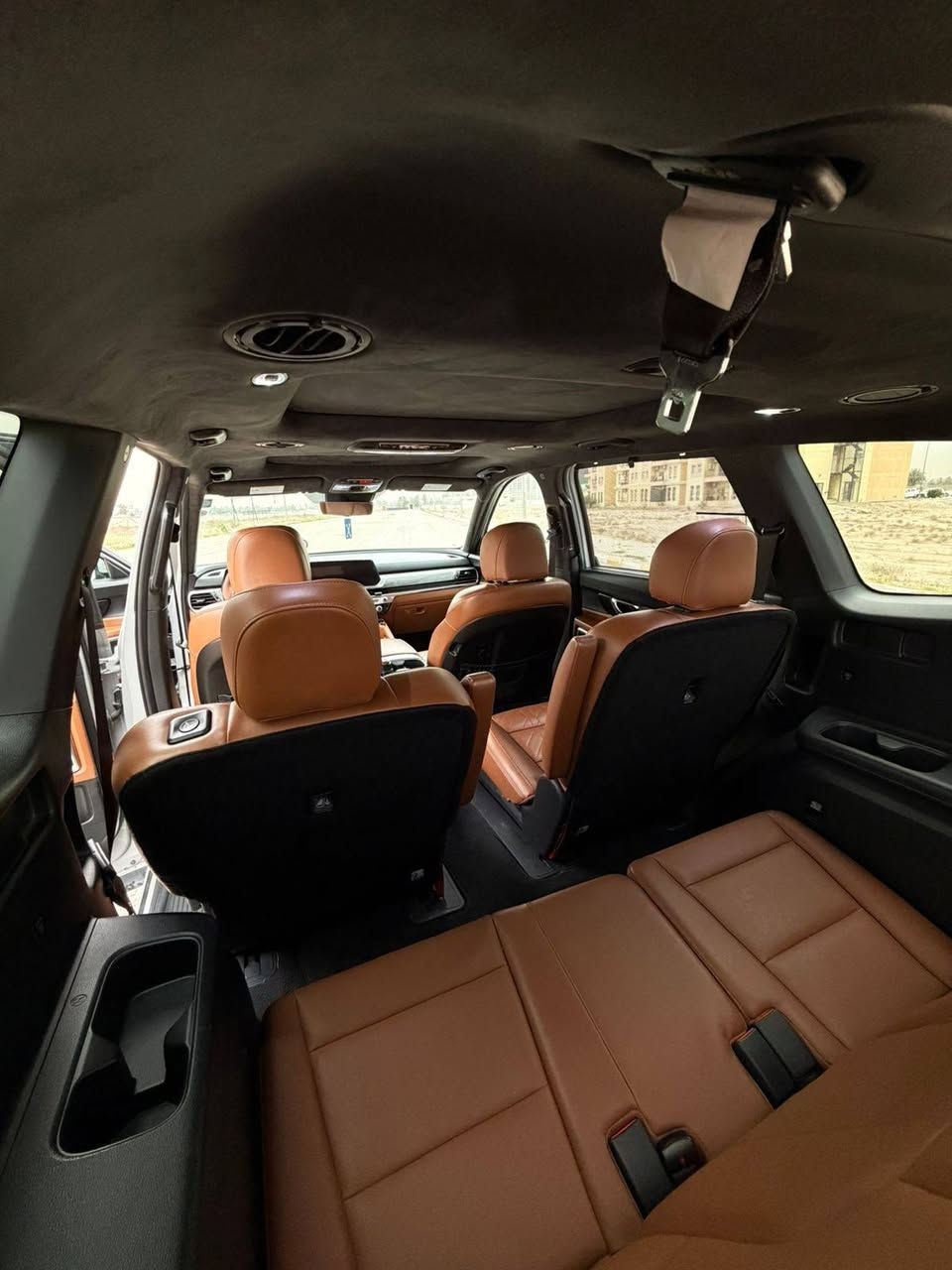 ‎كيا تيلورايد برستيج / اكس لاين (2024)🤍🔥
الفئة: PRESTIGE X-LINE
🚘 وارد امريكي
 فول مواصفات 1/1 (أعلى فئة)
الحادث كمان موضح بالصور بدون ارباك
🏁عداد المسافه 31 الف قابل للزياده
✨ فتحتين سقف 
🪞 مرايا شفط🔁 مرايا إشارات
🔥❄️ كشنات أمامية تدفئة وتبريد
🔥❄️ كشنات خلفية تدفئة وتبريد
👑 كشنات منفصلة VIP
🚀 تشغيل عن بعد
📡 رادار أمامي
📡 رادار جانبي
💡 لايتات LED زنون
🌤️ لايتات نهارية LED
📟 حساسات أمامية وخلفية
🎛️ هزاز ستيرن
🖥️ داتا شو أمامي (HUD)
💆‍♂️ مساج كشن السايق
🌈 إضاءة داخلية ليزرية
🎥 كاميرات 360 درجة
👁️‍🗨️ نظام النقطة العمياء
🛣️ تحذير مغادرة المسار
🧠 مثبت سرعة متكيف
🛑 مانع تصادم
🧳 باب خلفي كهرباء
💺 ميموري كشنات
🔊 نظام صوتي فاخر
       
السعر310 بها مجال ل شراي💸
***********
***********
