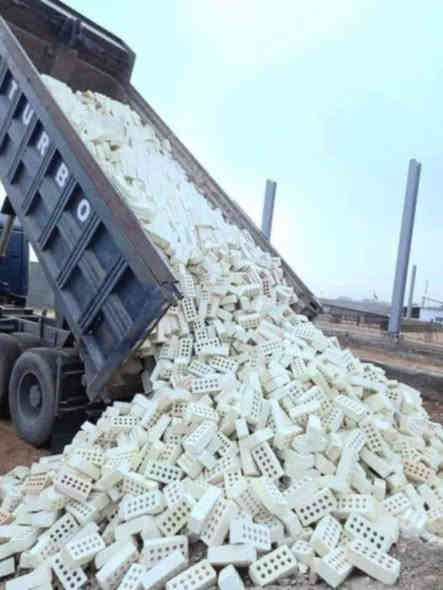 يالله
اخوان نزل سعر الطابوك  طابوك درجة اولى خالي من الاملاح  خابر وتدلل

***********.  

 ‭0770 937 2513‬. 
يوجد واتساب
،،،،،،،،،
…….
