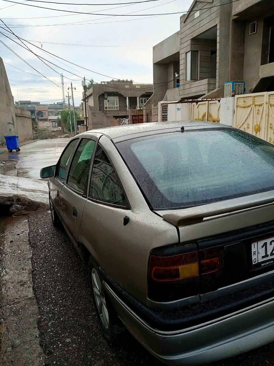 أخي الكريم اقراء المنشور جيداً واتصل
أدور مراوس مع فكترا صندوق نظيفة حجم 18 صندوق نظيفة أهم شيء نظيفه مومشكلة رقم نينوئ أو اربيل 
عندي هاي الفكترا جنطة اللون فيراني حجم 18 موديل 91 رقم مسطرة نينوئ الدولي بسمي السنوية جديدة لحد 2030 بيها كوبون بانزين ***********  ***********
