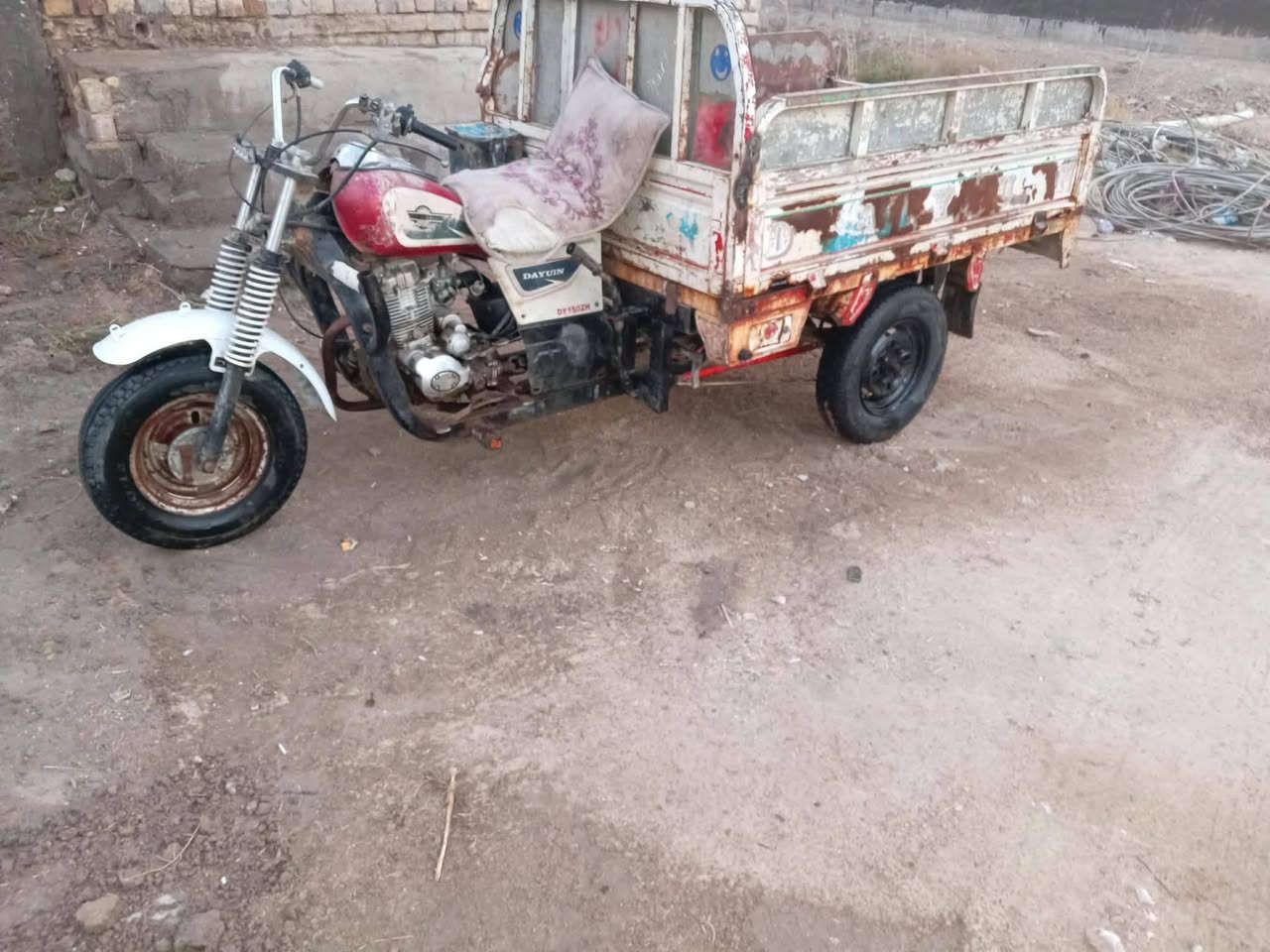 سلام عليكم ستوته دايوان للبيع موديل 2015 كلك مكفوله ستوته نضيفه تخم تاير كهربئيات كامله سدر جديد اكسن جديد كير جديد مكينه جديده جاهزه مكان سوق الشيوخ سعر 700 وبيه مجال *********** وتساب
