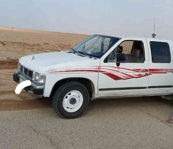 نيسان للبيع موديل 95 داخله هزه سياره
رقم مثنى
سنويه 29 مكفوله من صبغ وضربه 
مكينه 2400 خير من الله 
حداديه  جديد  باور ستيرن
سعر 45قفل مكان البطحاء الناصريه
موبايل ***********
