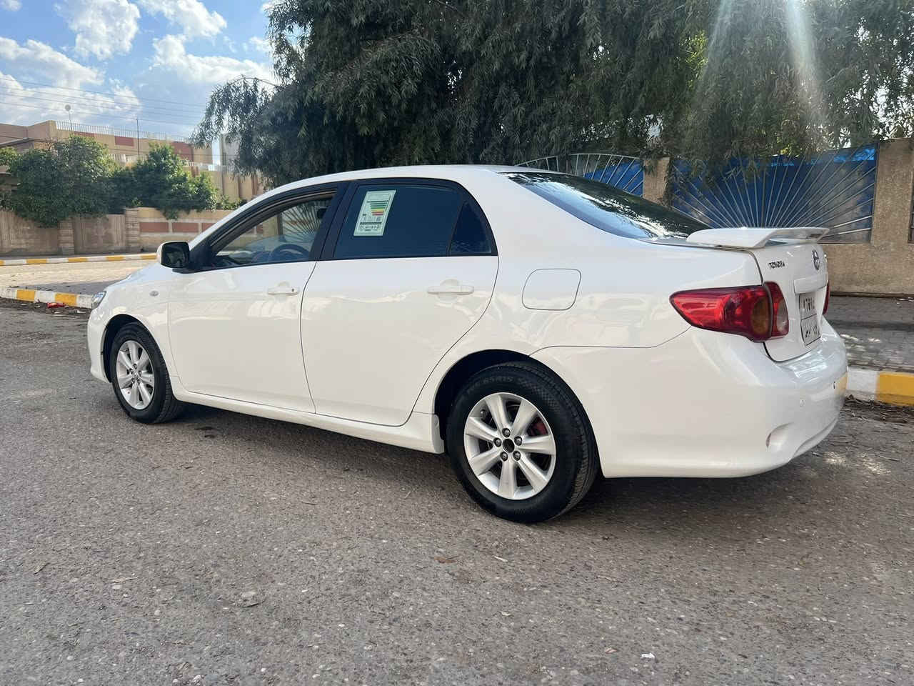 السلام عليكم 
للبيع كورله موديل 2009 خليجي محرك 1600 شرط بجم كبس يعني بدون صبغ بدون شواصي مكفولات بيه جاملغات الخلفيه وقبق الجنطه بدون دواخل شرط 
كير ومكينه لاتنقيص ولاتبخير شرط 
تخم تاير + صدر امامي + خلفي شرط 
السياره حلوه وجاهزه من كل شي 
السونار مرفق مع المنشور 
رقم اربيل  يعني شرط التحويل 
السعر 107 وبيه مجال للشراي 
الاستفسار ***********
