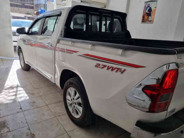 السلام عليكم...
تويوتا هايلوكس ناصي موديل 2024 رقم اربيل

ماشية 4000 فقط

بصمة تشغيل وبصمة ابواب عمل

تخم تایر جدید باتري جديد

سعر 31$ ثلاث شدات وعشرة وبيها مجال

بأسمي تحويل شوکت مترید

مكانها بغداد حي العامل

*********** جعفر
