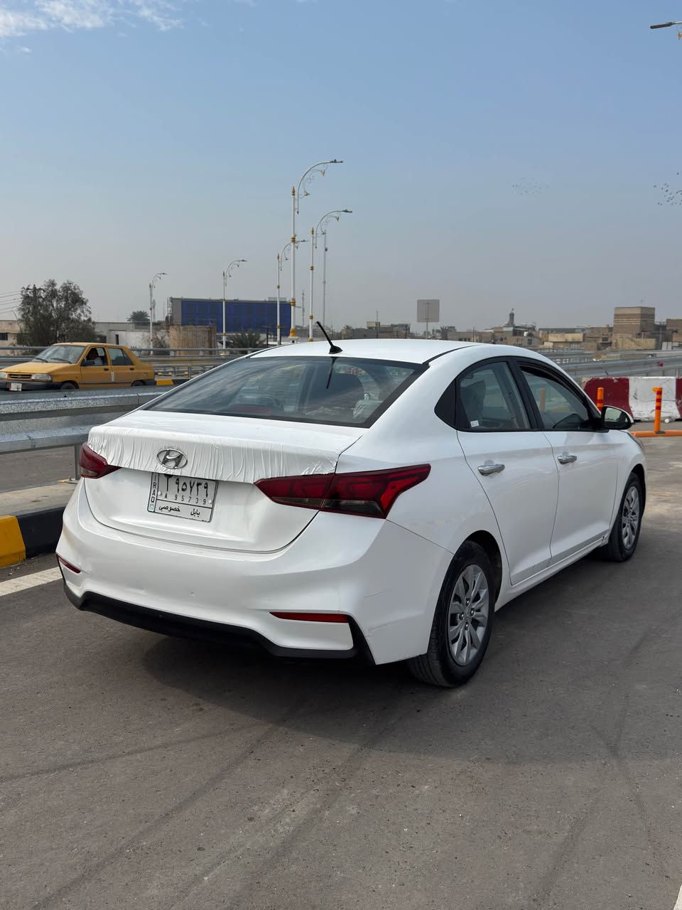 اكسنت ٢٠١٩ وارد امريكي
حادثها بنيد مبدل وجاملغ بارد
كير ومحرك خير من الله
حداديه جديده
تخم تاثر
كهربائيات كله شغاله
سياره جاهزه وبدون كل نقص
السعر 105 وبيها مجال
مكاني حله مركز المحافظه 
*********** حلة, بابل
