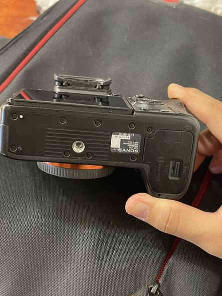 كاميرا sony a7iii للبيع
الكاميرا نضيفه كلش واي خلل مبيها 
نضافه 99‎%‎
الشتر 43الف
السعر مليون و250 
مكاني ميسان وتوصيل متوفر
رقمي للتواصل ***********
