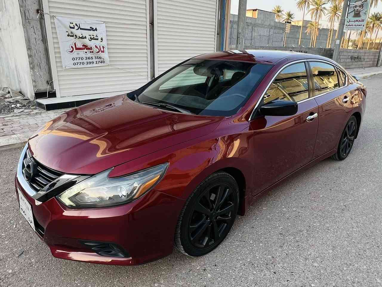 نيسان التيما وارد أمريكي
موديل 2017
فئه SR
مواصفاته معروفه 
بصمه 
تشغيل عن بعد
ويل كب 
لايت ليد 
تحكمات 
شفات استيرن 
ضرر نص جاملغ امامي صبغ ونص جاملغ خلفي بدون دواخل بدون أيرباك 
كير مكنيه كله بشرط 
ماشي ٧٧ ميل 
تحويل وكاله ضمان 
سعره 117 وبي مجال للشراي 
واي استفسار 
***********
