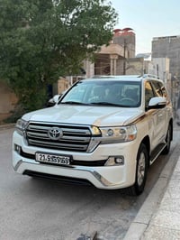 لاندكروزر • ٢٠١٧ • رقم سليمانية