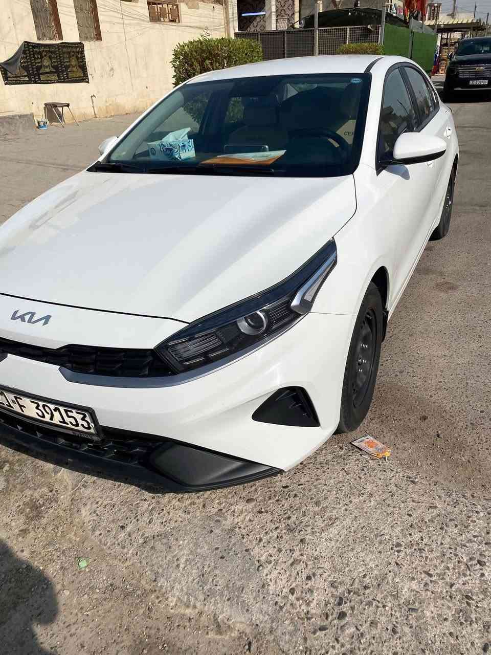 السلام وعليكم كيا سيراتو للبيع موديل 2022
ماشيه 93 الف رقم سليمانيه تحويل مباشر

علماً ظايف للسياره منظومة زنون 

وشاشه وكامرات امامي خلفي

محرك 1600 دوش

مكفوله كفاله عامه جاهزه من كلشي 

دواخل لونين

السعر 157دوالار 

تليفون ***********

عنوان السياره بغداد

دعاميه الأمامي مبدله فقط
