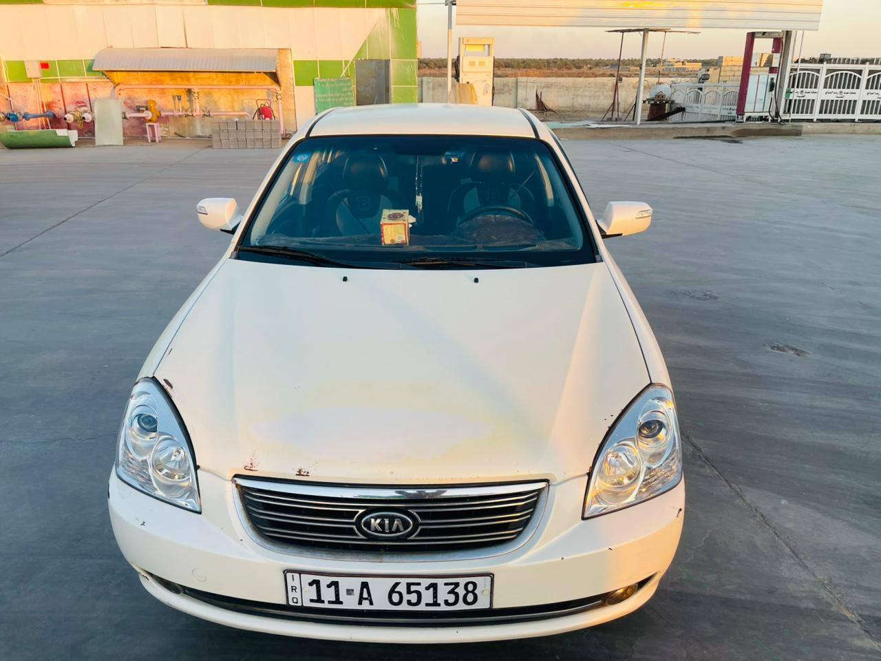 السلام عليكم كيا اوبتيما  رقم بغداد موديل 2008 لون ابيض صدفي وارد كوريا محرك 200 لا تنقيص ولا تبخير  مشدود عليه منظومت غاز  تدفئة تبريد عل شرط التبريد بعز الصيف ثلج تخم تاير باتري جديد صدر امامي  خلفي  جديد حتى الوصولات مال الصرف  موجوة  السيارة مال جناي مو بيع وشرة السيارة مصبوغة بس صفاحهة اثر جراد عندي الها سونار تريد تحب انته تاخذ سونار وين ما يعجبك السعر 95  وبيه مجال عنوان السيارة  الصويرة  والسيارة بسمي  ***********
