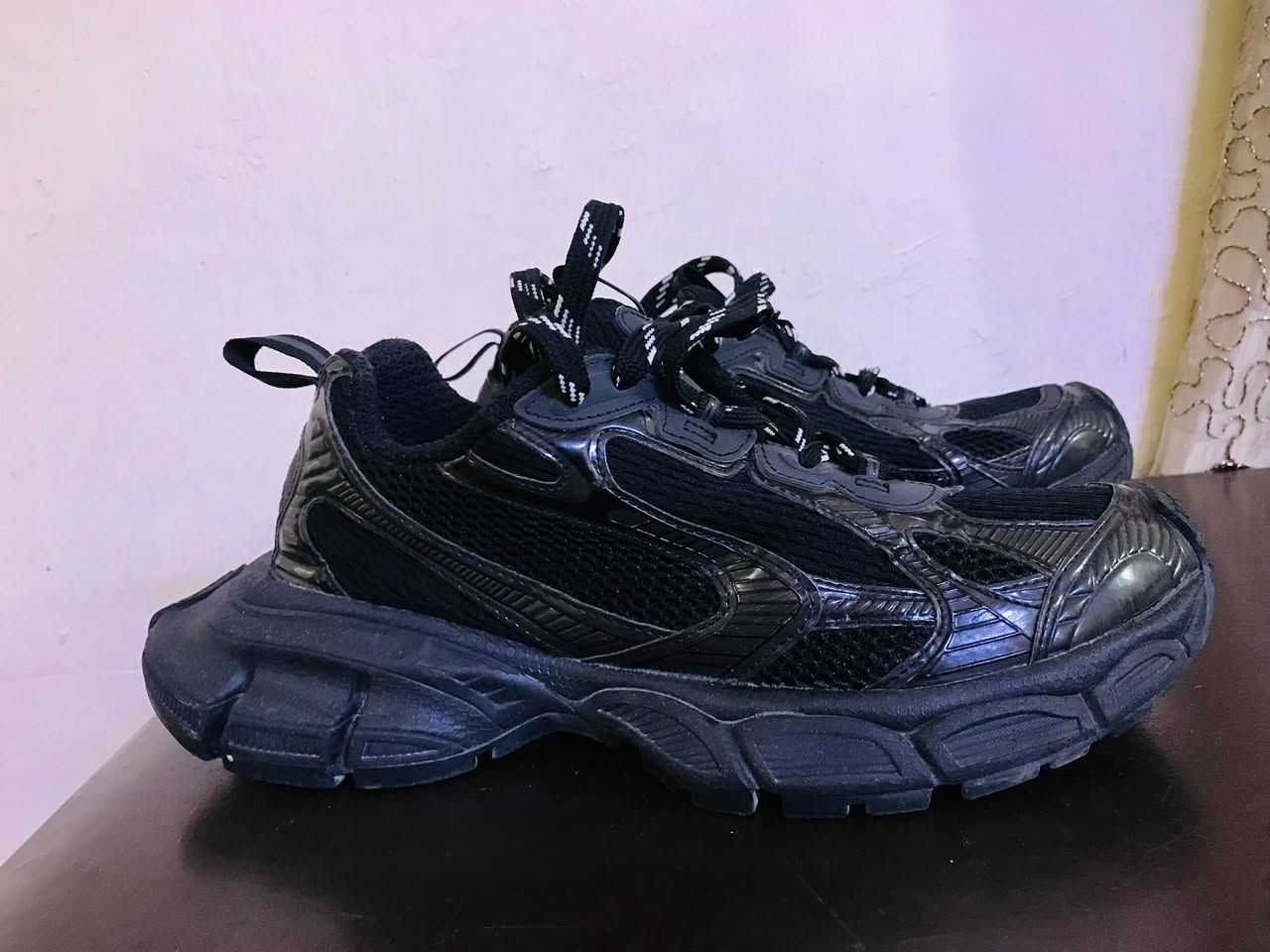 بلنسياقا أصلي قياس 42 
3X
نضافه 100‎%‎


**إذا كنت صاحب هذا الإعلان وتريد حذفه لأي سبب، رجاءا أرسل رسالة إلى الدعم الفني**